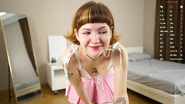 ElvaAxley online show from March 2025 06:03:02 PM