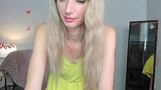 Snapshot of skinnyladyy chatting on February 2025 05:05:01 AM skinnyladyy online show from February 2025 05:05:01 AM