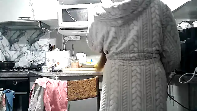 Misssweet s online show from December 2025 04:50:01 AM