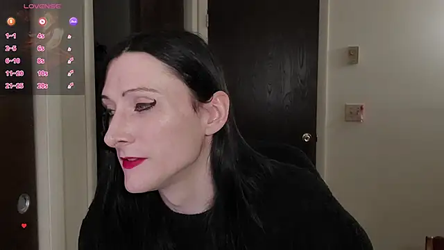 Snapshot of Ivyrose4999 chatting on May 2026 03:43:01 PM Ivyrose4999 online show from May 2026 03:43:01 PM