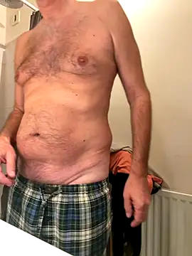 Snapshot of vincent1522 chatting on September 2025 06:37:01 AM vincent1522 online show from September 2025 06:37:01 AM