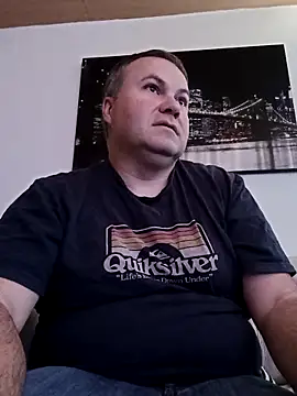 Snapshot of Pourleplasirs chatting on November 2025 01:11:02 PM Pourleplasirs online show from November 2025 01:11:02 PM