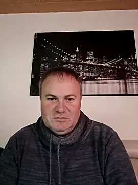 Snapshot of Pourleplasirs chatting on November 2025 09:59:01 PM Pourleplasirs online show from November 2025 09:59:01 PM