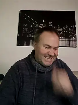 Snapshot of Pourleplasirs chatting on November 2025 10:56:01 PM Pourleplasirs online show from November 2025 10:56:01 PM