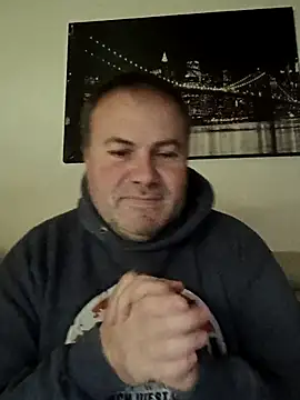 Snapshot of Pourleplasirs chatting on December 2025 10:58:02 PM Pourleplasirs online show from December 2025 10:58:02 PM