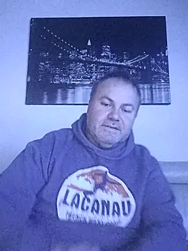 Snapshot of Pourleplasirs chatting on December 2025 10:59:02 PM Pourleplasirs online show from December 2025 10:59:02 PM