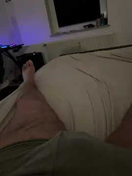 Snapshot of Mo_2003 chatting on March 2025 10:08:02 PM Mo 2003 online show from March 2025 10:08:02 PM