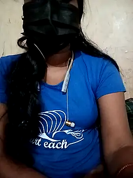 Snapshot of Tamil_roja17 chatting on February 2025 05:14:01 AM Tamil roja17 online show from February 2025 05:14:01 AM