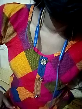 Snapshot of Tamil_roja17 chatting on February 2025 05:40:02 AM Tamil roja17 online show from February 2025 05:40:02 AM