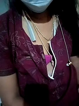 Snapshot of Tamil_roja17 chatting on February 2025 10:06:02 AM Tamil roja17 online show from February 2025 10:06:02 AM