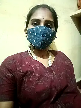 Snapshot of Tamil_roja17 chatting on March 2025 08:43:01 PM Tamil roja17 online show from March 2025 08:43:01 PM