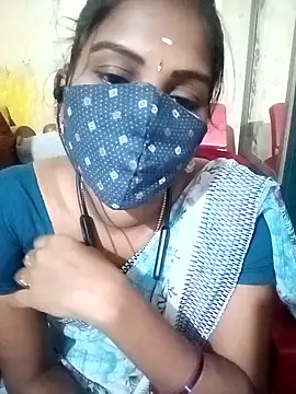 Snapshot of Tamil_roja17 chatting on September 2025 06:35:02 AM Tamil roja17 online show from September 2025 06:35:02 AM