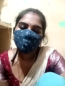 Snapshot of Tamil_roja17 chatting on September 2025 07:03:02 PM Tamil roja17 online show from September 2025 07:03:02 PM