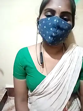 Snapshot of Tamil_roja17 chatting on September 2025 07:16:01 PM Tamil roja17 online show from September 2025 07:16:01 PM