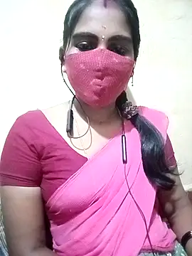 Snapshot of Tamil_roja17 chatting on October 2025 05:22:01 PM Tamil roja17 online show from October 2025 05:22:01 PM