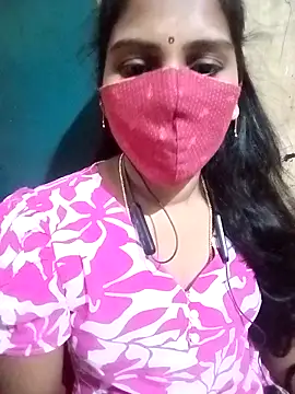 Snapshot of Tamil_roja17 chatting on October 2025 07:32:01 AM Tamil roja17 online show from October 2025 07:32:01 AM