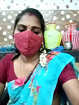 Snapshot of Tamil_roja17 chatting on November 2025 06:52:02 PM Tamil roja17 online show from November 2025 06:52:02 PM