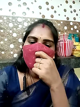 Snapshot of Tamil_roja17 chatting on November 2025 03:56:01 PM Tamil roja17 online show from November 2025 03:56:01 PM