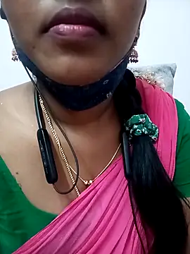 Snapshot of Tamil_roja17 chatting on December 2025 06:45:01 PM Tamil roja17 online show from December 2025 06:45:01 PM