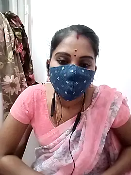 Snapshot of Tamil_roja17 chatting on December 2025 05:17:01 PM Tamil roja17 online show from December 2025 05:17:01 PM