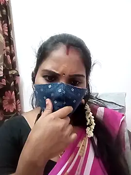 Snapshot of Tamil_roja17 chatting on December 2025 06:03:01 PM Tamil roja17 online show from December 2025 06:03:01 PM