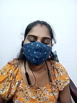 Snapshot of Tamil_roja17 chatting on January 2026 06:33:01 PM Tamil roja17 online show from January 2026 06:33:01 PM