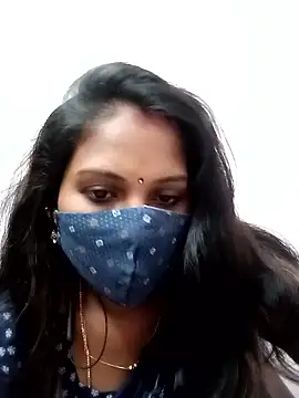 Snapshot of Tamil_roja17 chatting on January 2026 05:53:02 AM Tamil roja17 online show from January 2026 05:53:02 AM