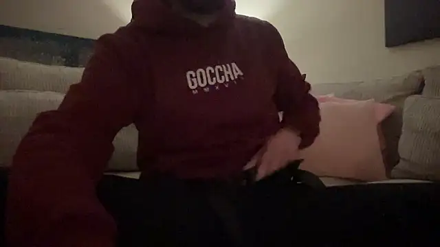 Snapshot of bullyboyy chatting on January 2026 04:42:02 PM bullyboyy online show from January 2026 04:42:02 PM