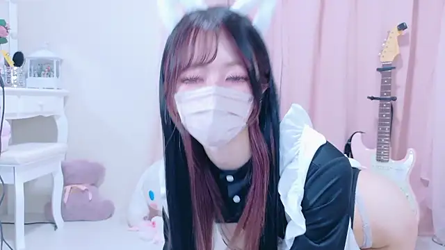 Snapshot of Megu-mimi chatting on September 2025 06:51:02 AM Megu-mimi online show from September 2025 06:51:02 AM