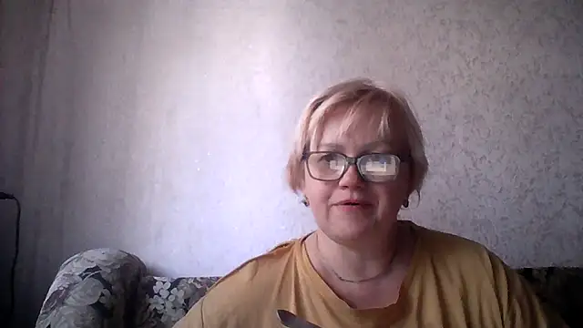 Mayya4321 online show from April 2026 12:58:02 PM