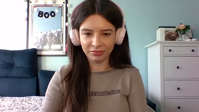 LariceSexy online show from September 2025 12:10:01 PM