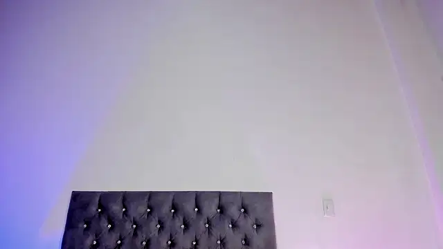 Zaira Rose  online show from September 2025 01:38:02 PM