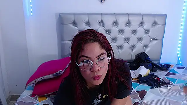 hornny cougar online show from March 2025 08:09:02 PM