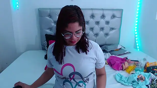 hornny cougar online show from March 2025 03:09:02 AM