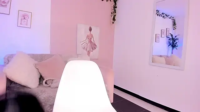 Snapshot of meli_ortiz_ chatting on January 2025 12:24:01 PM meli ortiz online show from January 2025 12:24:01 PM