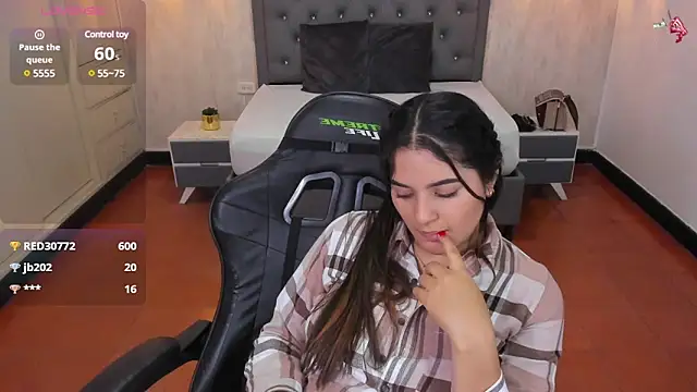 Snapshot of Hadley_ chatting on March 2025 09:29:01 AM Hadley online show from March 2025 09:29:01 AM