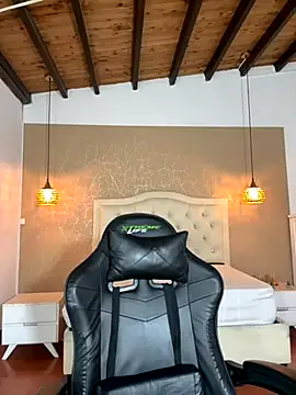 Snapshot of Hadley_ chatting on September 2025 03:17:02 AM Hadley online show from September 2025 03:17:02 AM