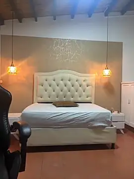 Snapshot of Hadley_ chatting on September 2025 04:39:02 PM Hadley online show from September 2025 04:39:02 PM