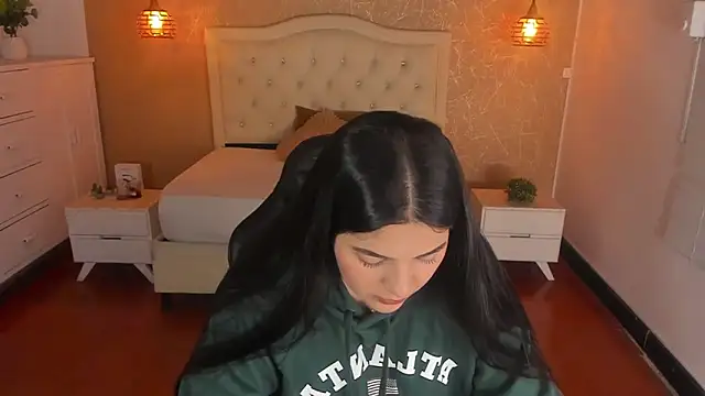 Hadley  online show from November 2025 03:53:02 AM