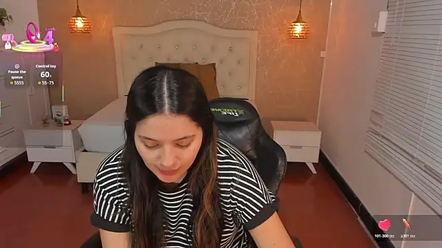 Hadley  online show from December 2025 04:58:02 PM