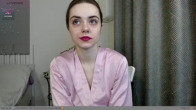 Snapshot of Hustle_Babyy chatting on March 2026 06:15:02 PM Hustle Babyy online show from March 2026 06:15:02 PM