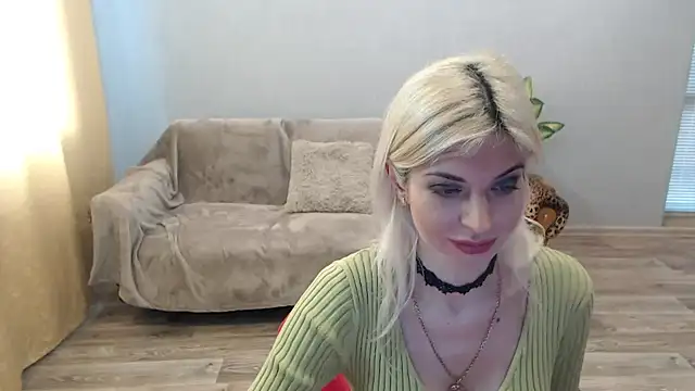 SexyBeatriice online show from April 2026 06:30:01 AM