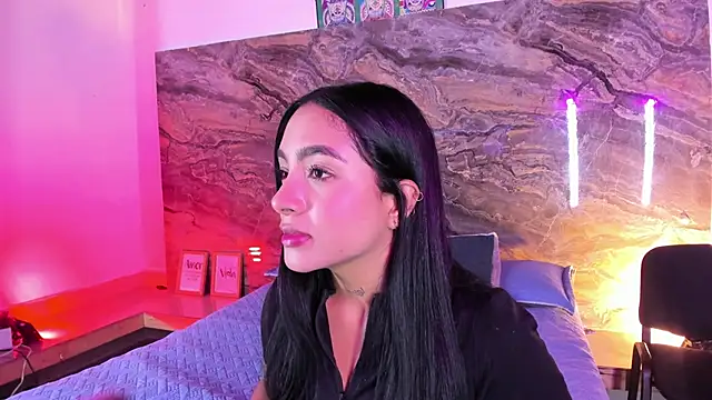 Estefy gomez09 online show from May 2026 12:21:01 PM