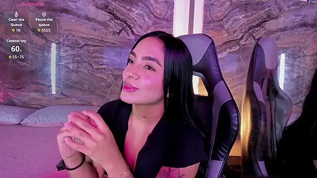 Estefy gomez09 online show from May 2026 01:38:02 PM