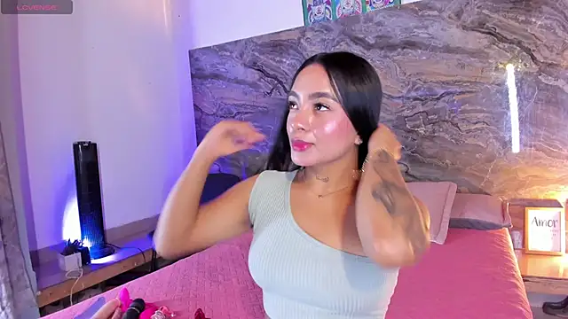 Estefy gomez09 online show from May 2026 12:31:02 PM