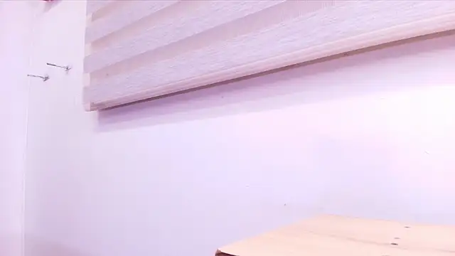 Snapshot of sharlott_miller chatting on February 2025 12:00:01 PM sharlott miller online show from February 2025 12:00:01 PM