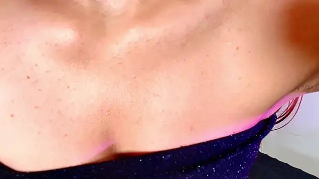 Snapshot of sharlott_miller chatting on February 2025 12:30:02 PM sharlott miller online show from February 2025 12:30:02 PM