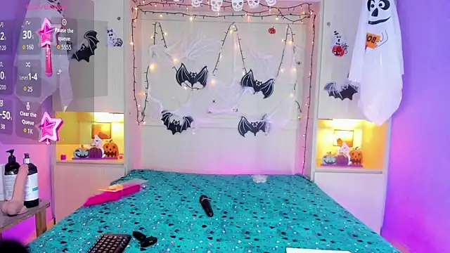 Snapshot of CandyyMaria chatting on October 2025 08:00:02 PM CandyyMaria online show from October 2025 08:00:02 PM