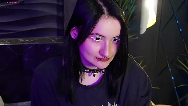 Snapshot of Ame_chan_ chatting on February 2025 12:59:01 AM Ame chan online show from February 2025 12:59:01 AM