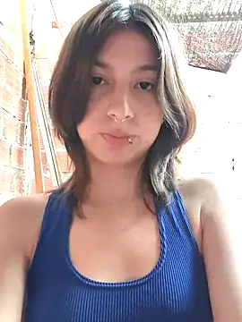 Maiden-Hot online show from September 2025 07:51:02 PM